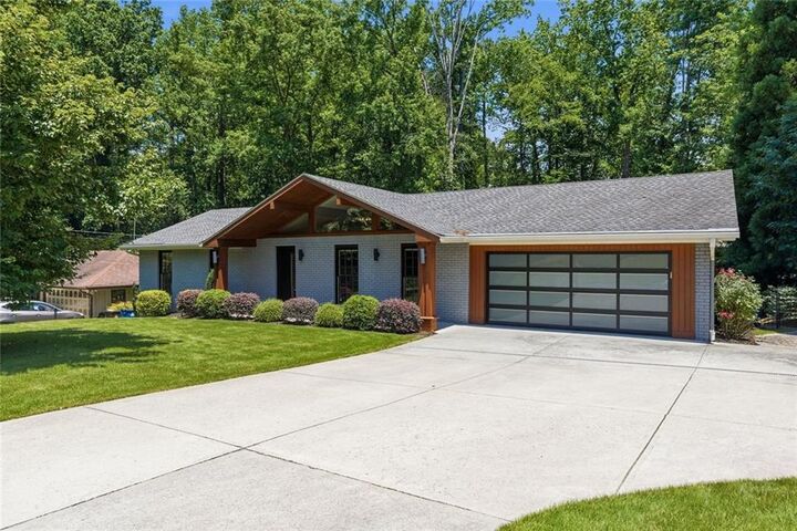 Property Photo: 225 Jayne Ellen Way GA 30009