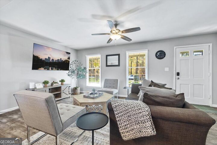 Property Photo:  4283 Hiram Lithia Springs Road SW  GA 30127 