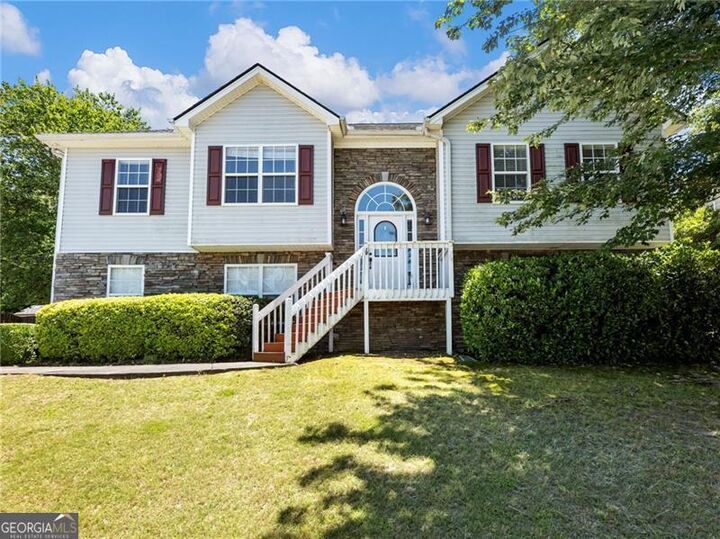 Property Photo: 3865 Morgan Box Court GA 30519