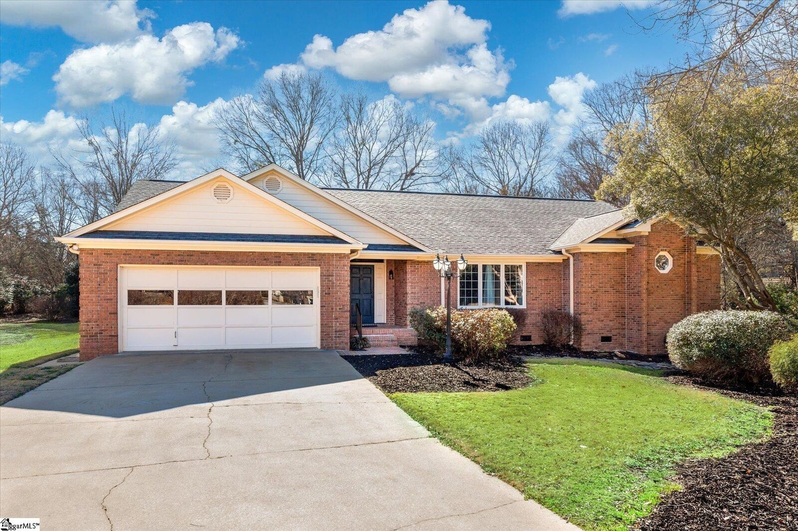 Property Photo: 208 Yellow Poplar Court SC 29681