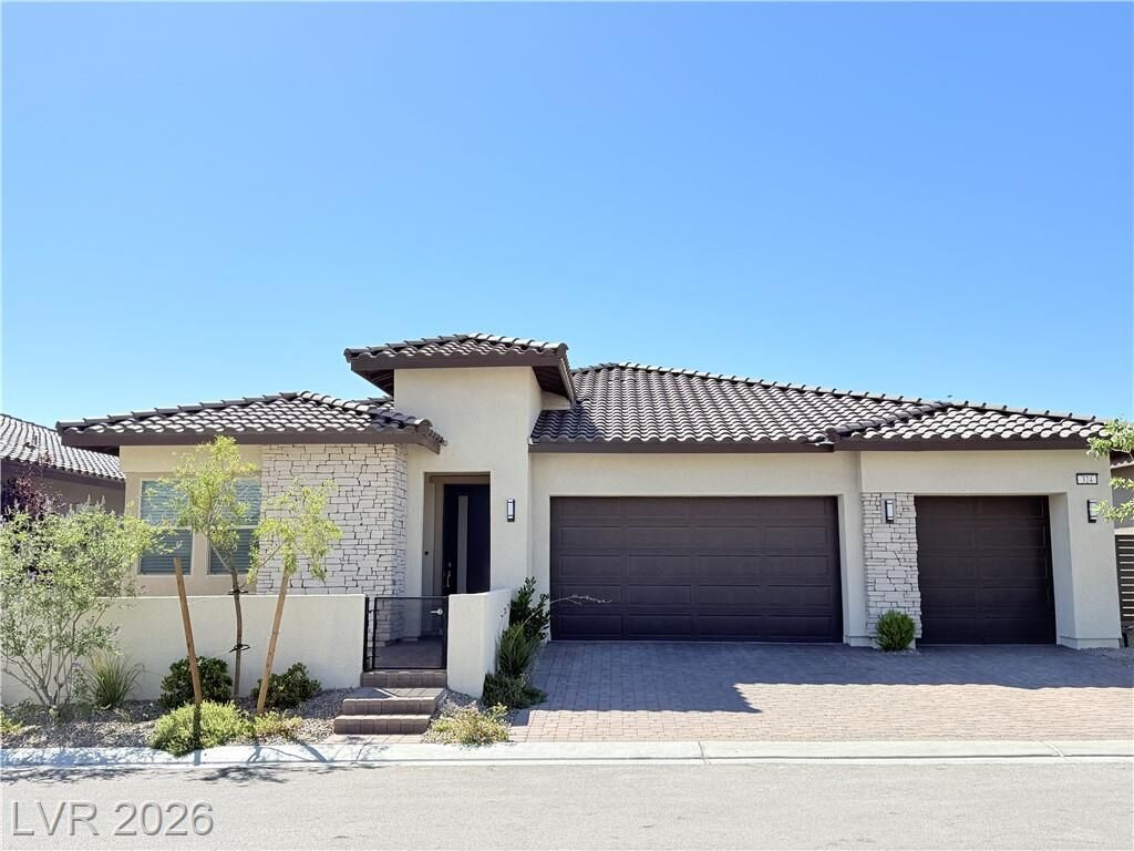 Property Photo:  324 Agnew Street  NV 89138 