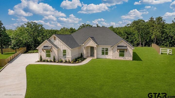 Property Photo: 14657 Woodland Creek Drive TX 75706