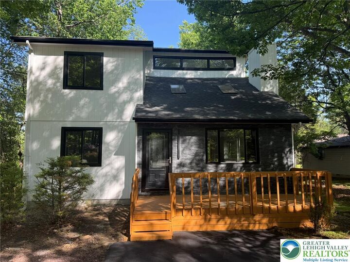 Property Photo:  479 Towamensing Trail  PA 18210 
