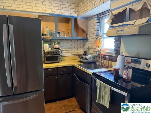 Property Photo: 2860 Huron Street PA 18103