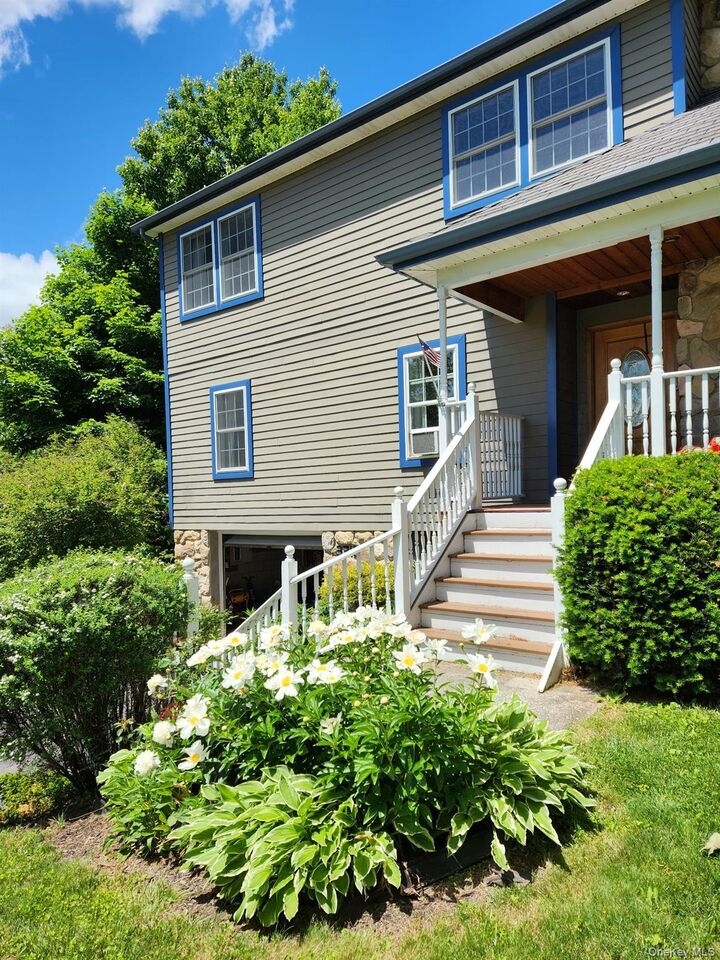 Property Photo:  3318 State Route 94  NY 10918 