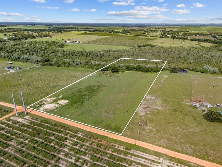 Property Photo:  0 Pit Road  FL 33830 
