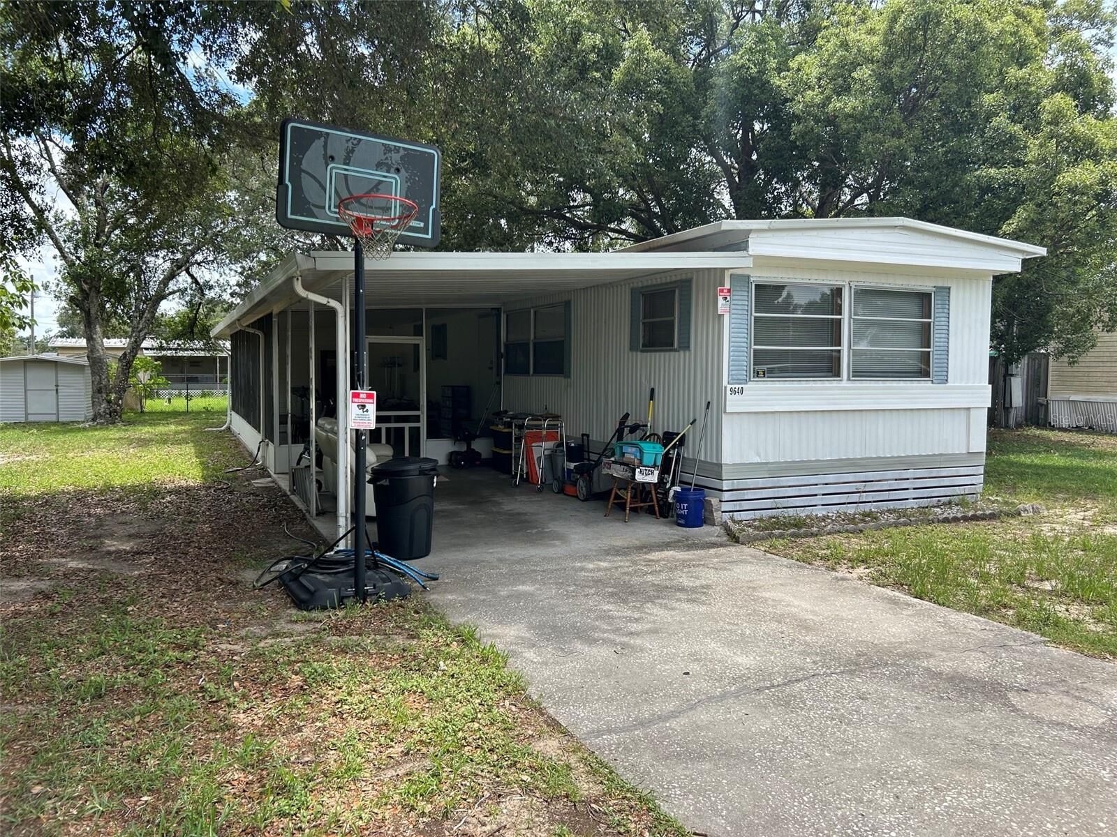 Property Photo:  9640 SE 161st Place  FL 34491 