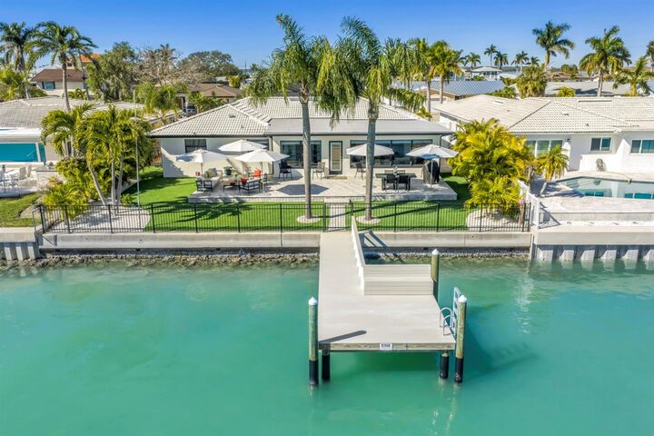 Property Photo:  795 Capri Boulevard  FL 33706 