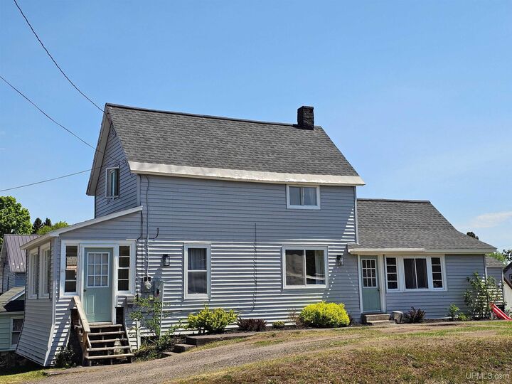 Property Photo:  51704 Maple Street  MI 49934 