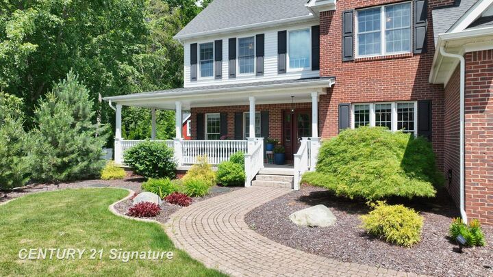 Property Photo:  5301 Chin Maya Drive  MI 48473-8611 