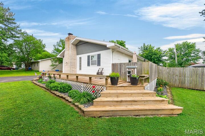 Property Photo: 632 Willow Lane MO 65536