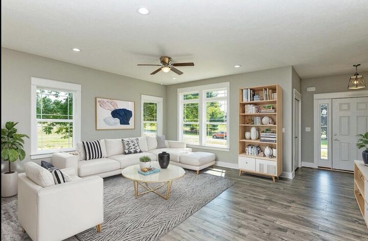 Property Photo: 9 Aviara Oaks Parkway MI 49201