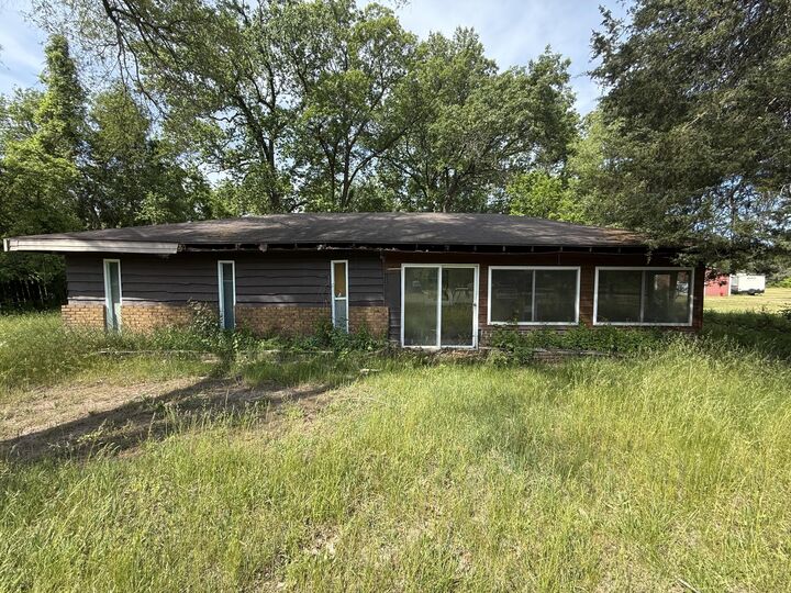 Property Photo:  552 19th Street  MI 49078 