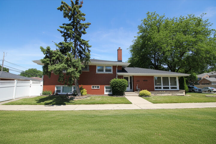 Property Photo:  10158 S Talman Avenue  IL 60655 