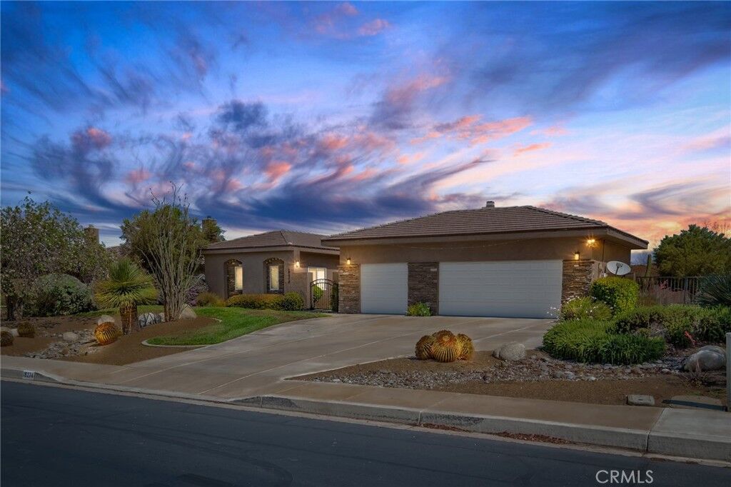 Property Photo: 19274 Kanbridge Street CA 92308