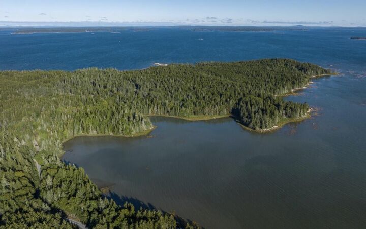 Property Photo:  0 Jericho Bay Road  ME 04685 