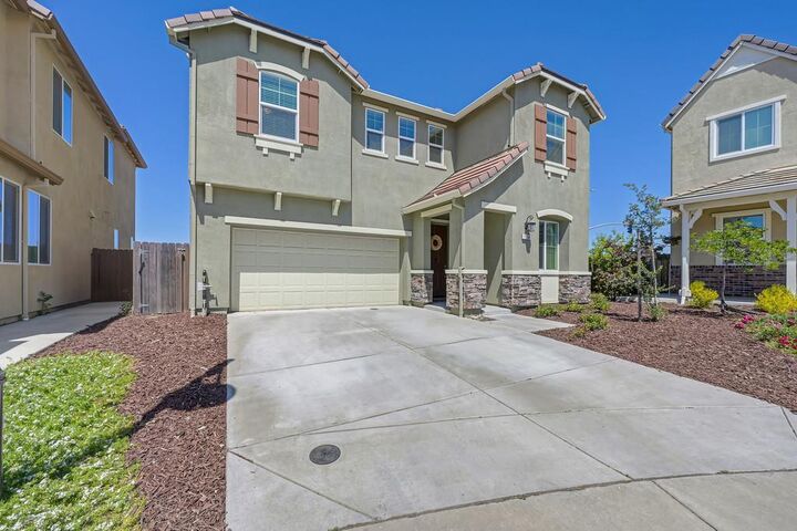 Property Photo:  1054 Sagittaria Circle  CA 95765 