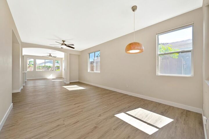 Property Photo:  2787 Meadowland Way  CA 95648 