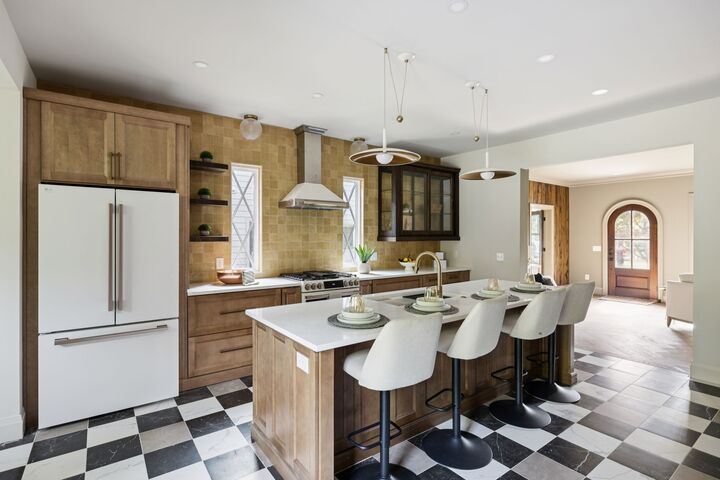 Property Photo:  1313 Riverside Dr  TN 37206 