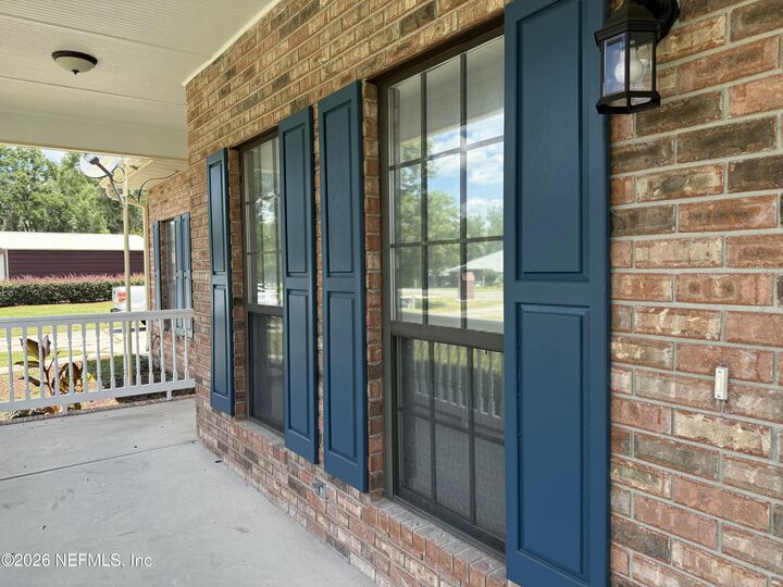 Property Photo: 382 NW Emerald Lakes Drive FL 32055
