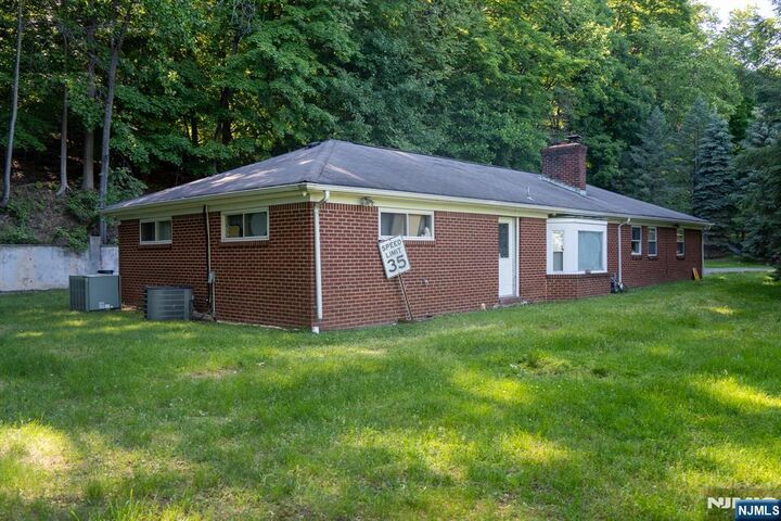 Property Photo:  45 Peters Lane  NJ 07508 