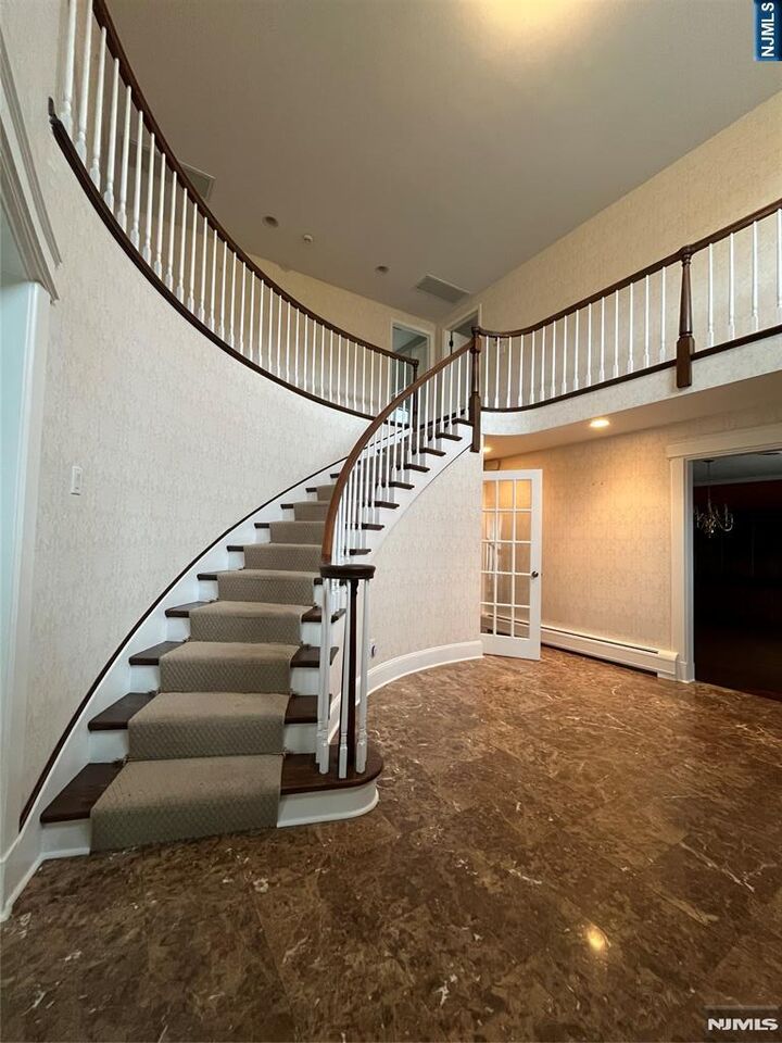 Property Photo:  839 Hennigar Place  NJ 07649 