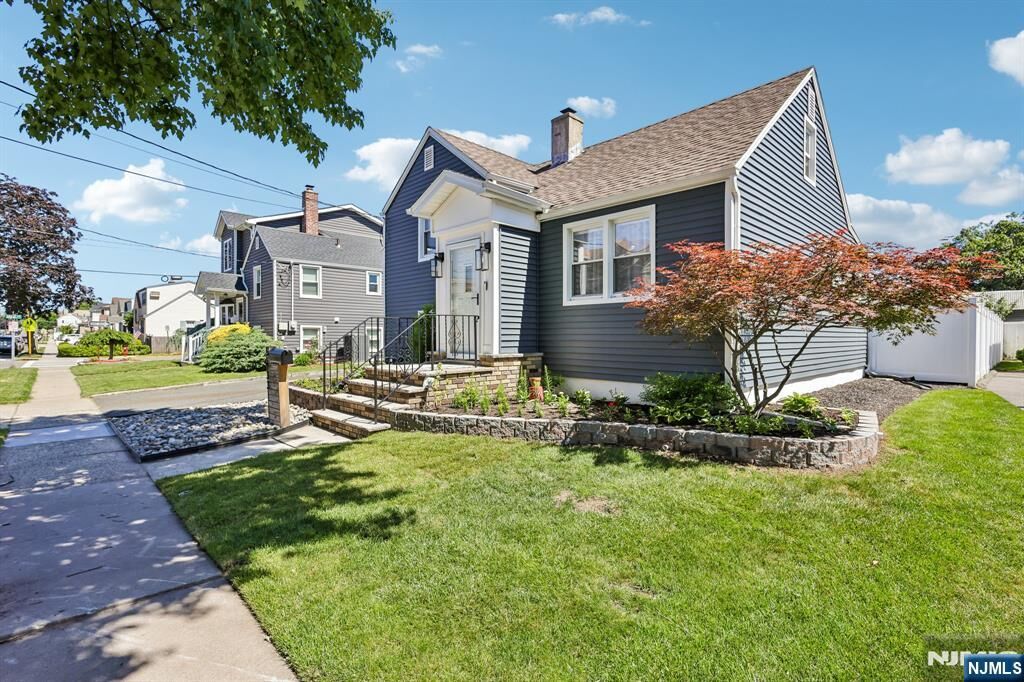 Property Photo: 433 Fern Avenue NJ 07071