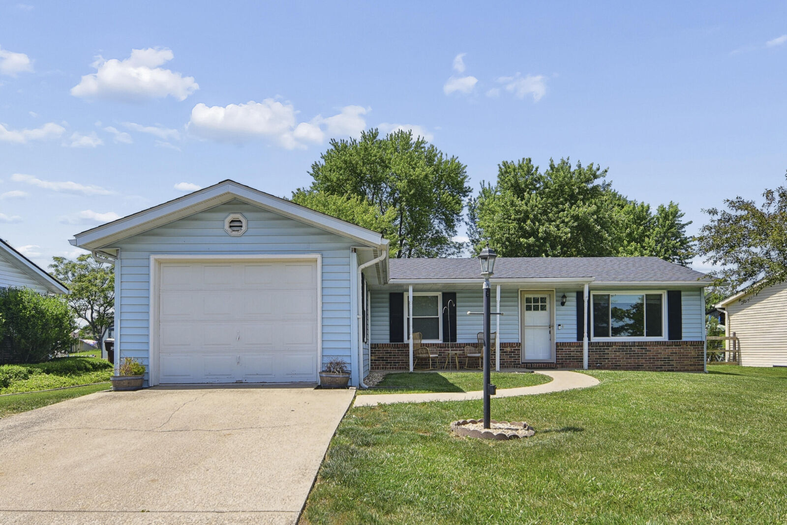Property Photo:  26 Paul Lane  KY 41001 