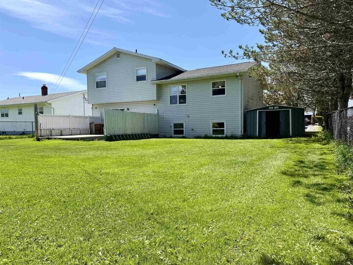 Property Photo:  18 Fletcher Drive  NS B4H 4M4 