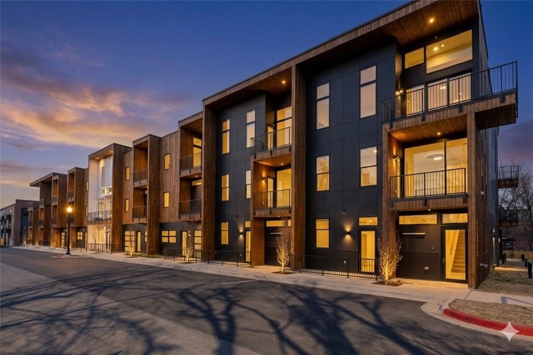 Property Photo:  905 SE 4th Street 309  AR 72712 