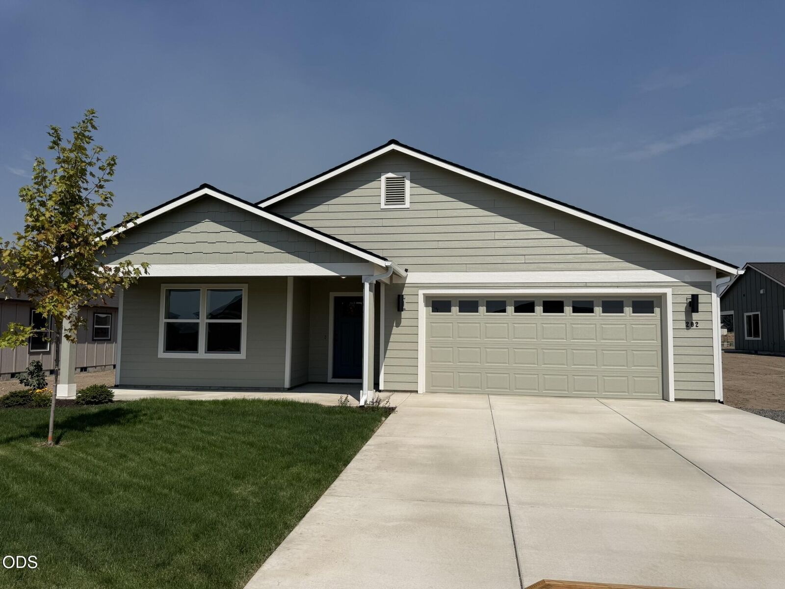 Property Photo:  202 SE Peppermint Loop 20  OR 97734 