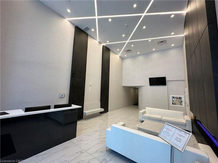 Property Photo: 15 Queen Street S 1508 ON L8P 0C6