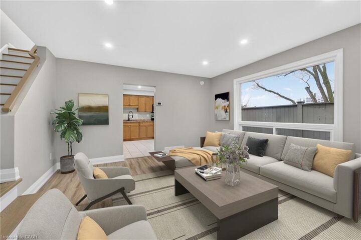 Property Photo:  65 Woodman Drive S  ON L8K 4E2 