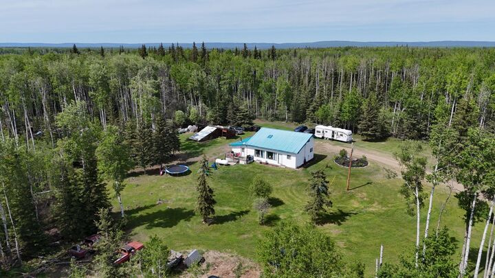 32 Range Road 60.25 — photo 1
