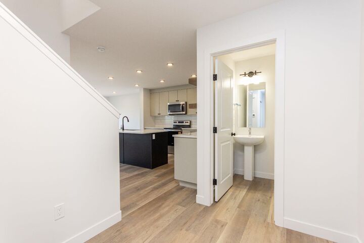 Property Photo: 57 Lincoln Street AB T4S 0V4