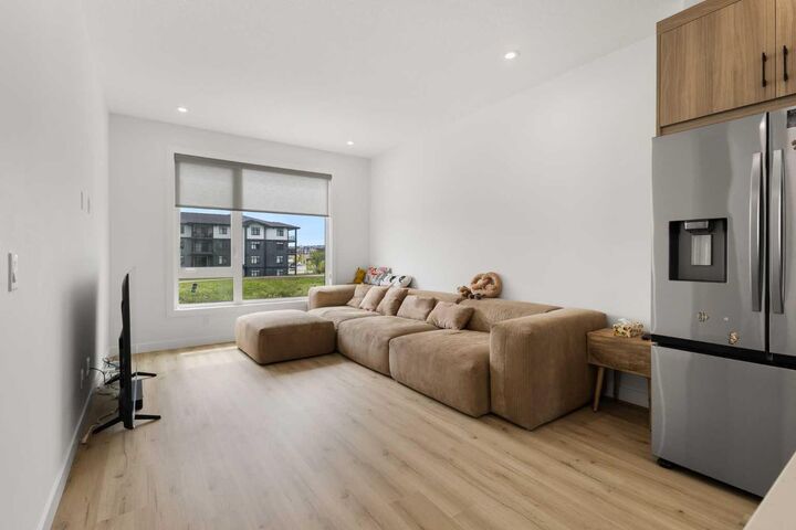 Property Photo: 85 Sage Hill Heights NW 327 AB T3R 2E5
