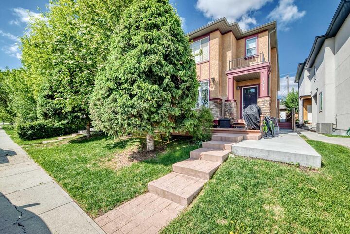Property Photo:  1921 30 Street SW 2  AB T3E 2L5 
