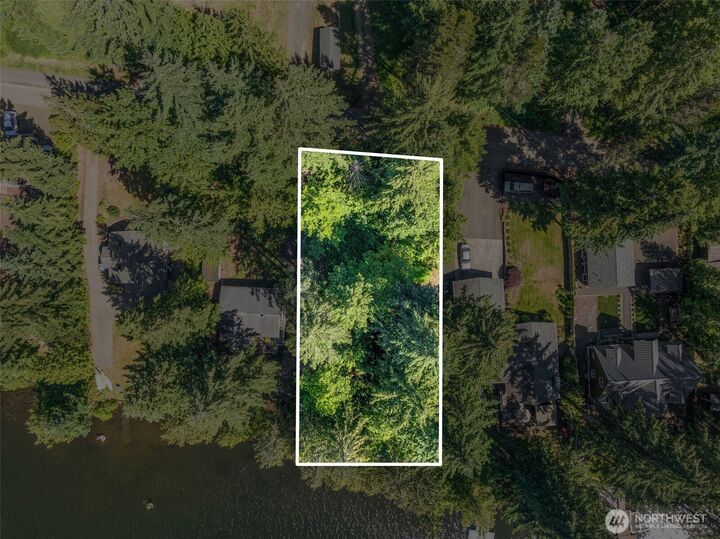 Property Photo:  861 E Trails End Drive  WA 98528 
