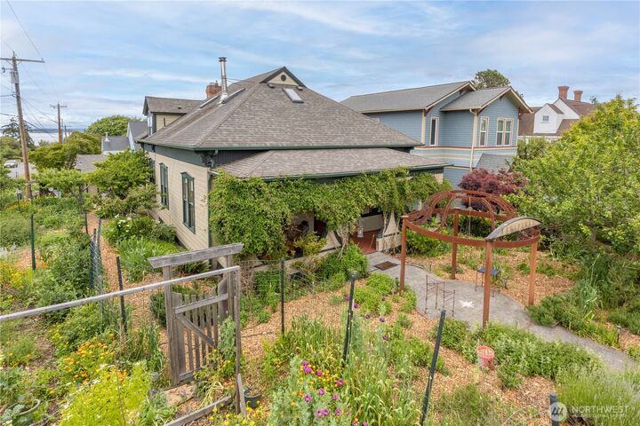 Property Photo:  538  Adams Street  WA 98368 