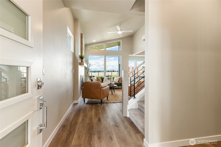 Property Photo:  552 (Lot 5)  Northview Street  WA 98226 