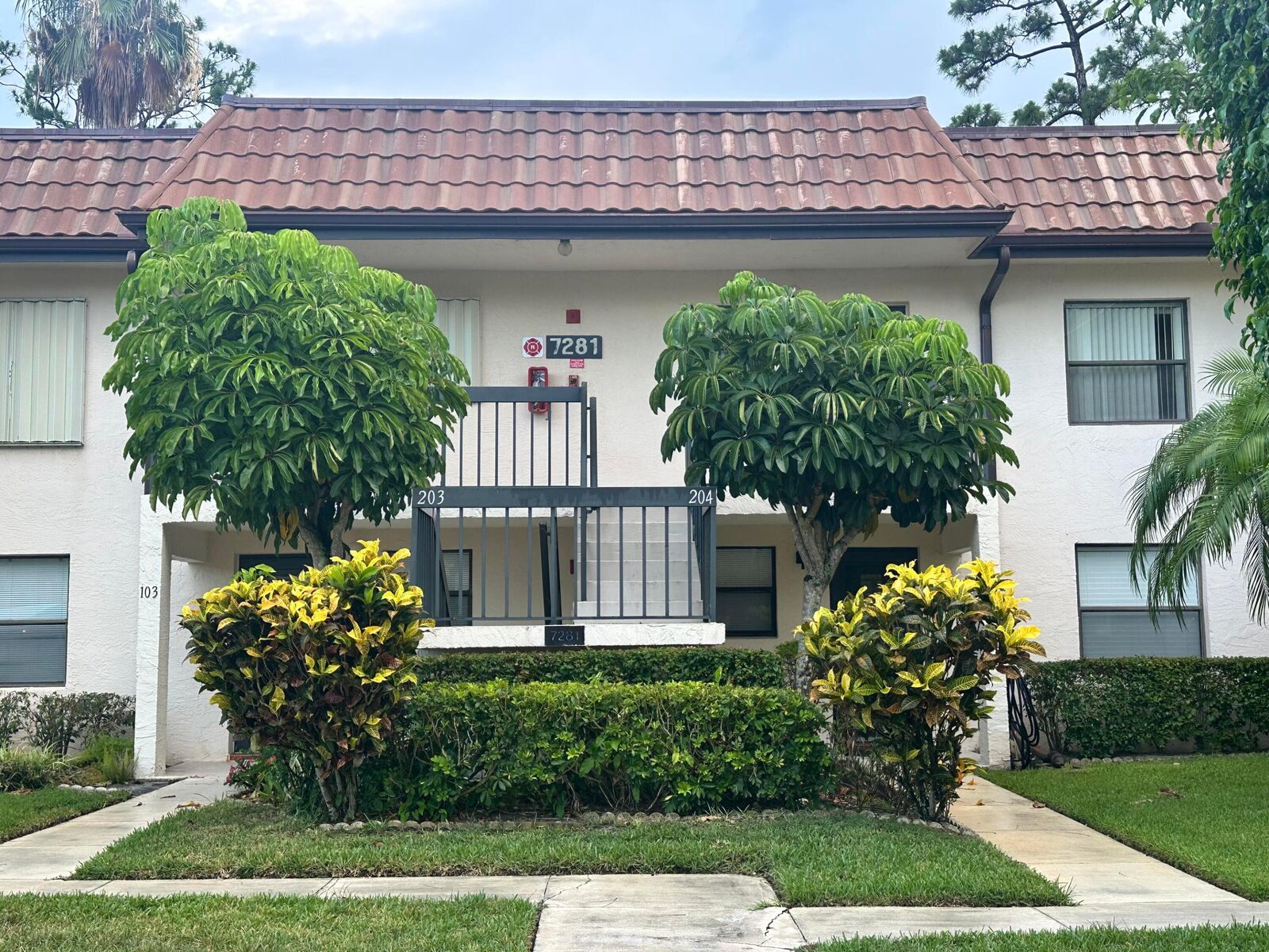 Property Photo:  7281 Golf Colony Court 204  FL 33467 