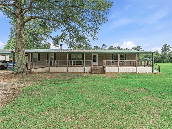 Property Photo: 1028 Cr 721 TX 77612