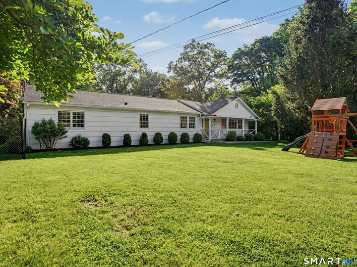 Property Photo: 3 Pheasant Court CT 06854