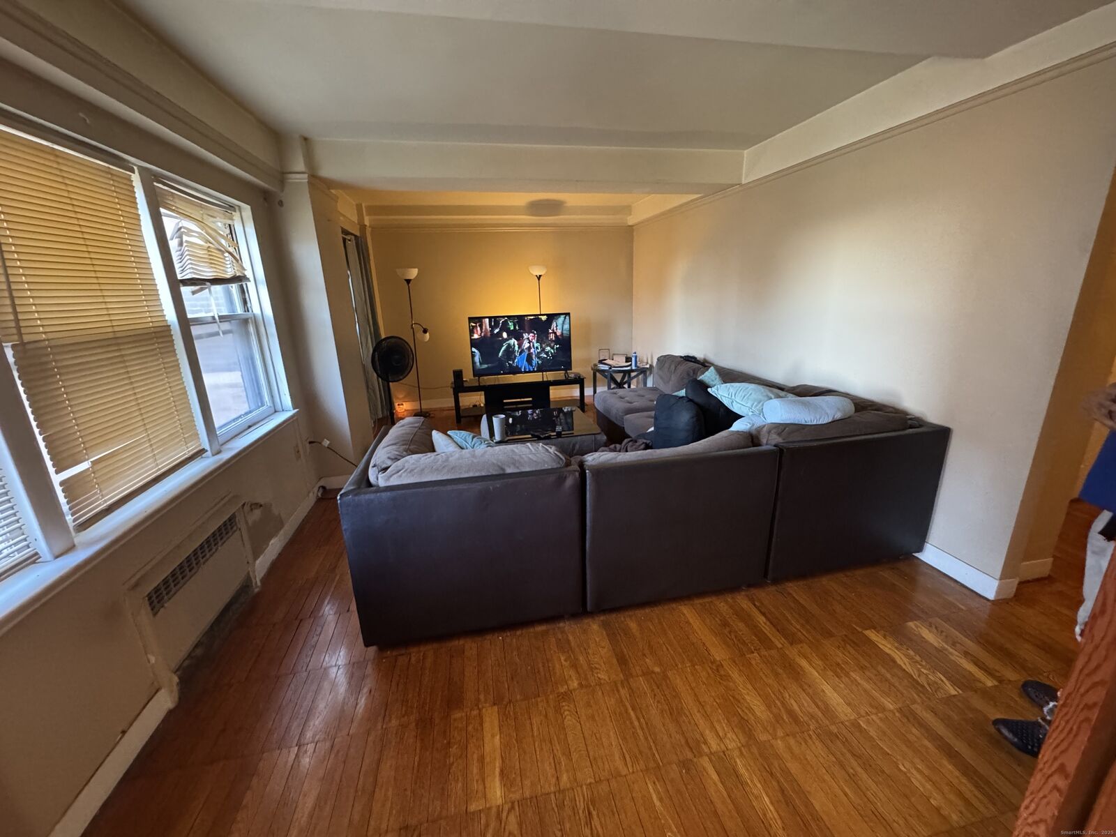 Property Photo:  230 Farmington Avenue D8  CT 06105 