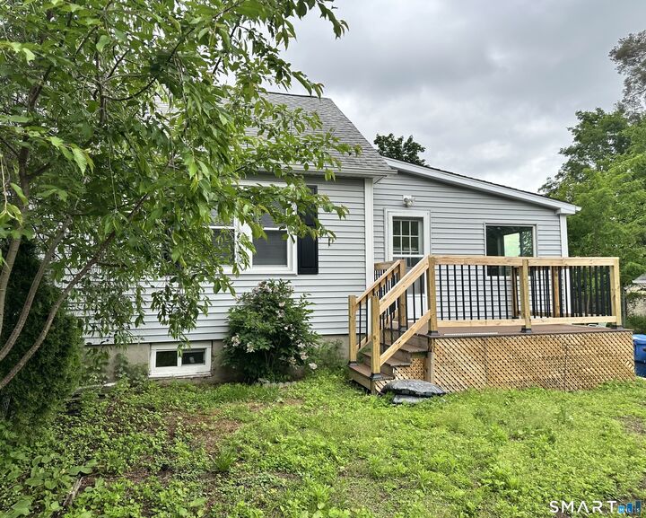 Property Photo:  146 Sterling Street  CT 06053 