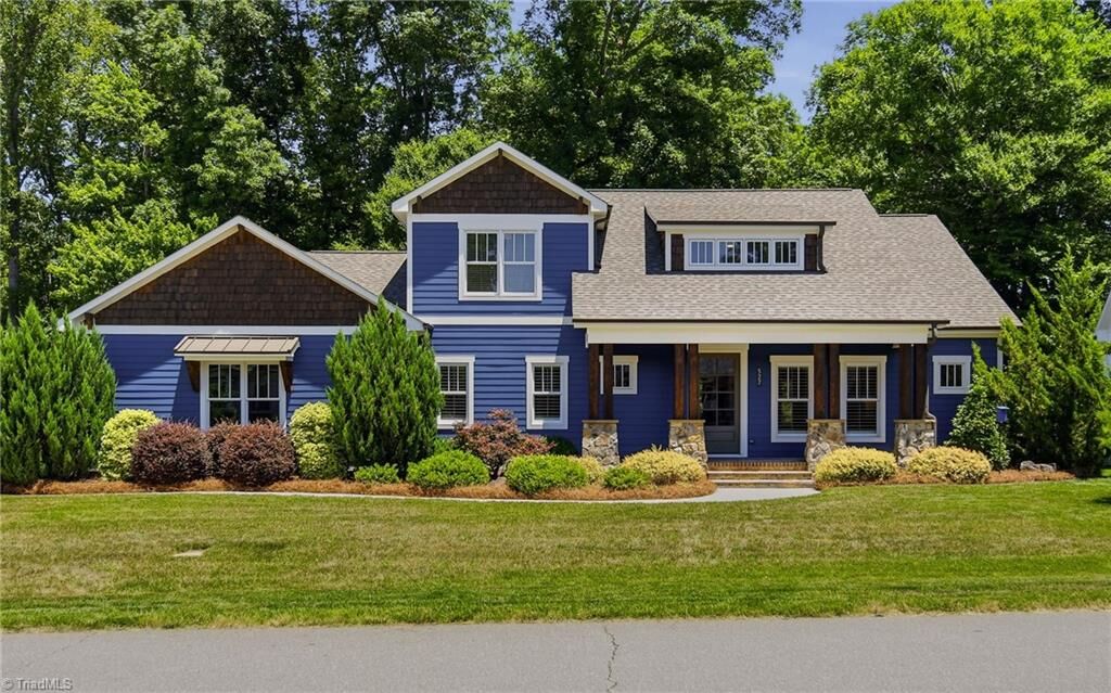 Property Photo: 527 Lissara Lodge Drive NC 27023
