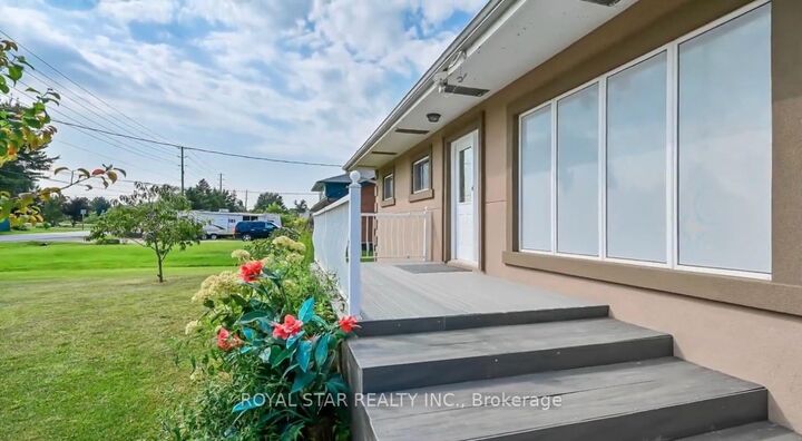 6540 Twenty Road E — photo 1