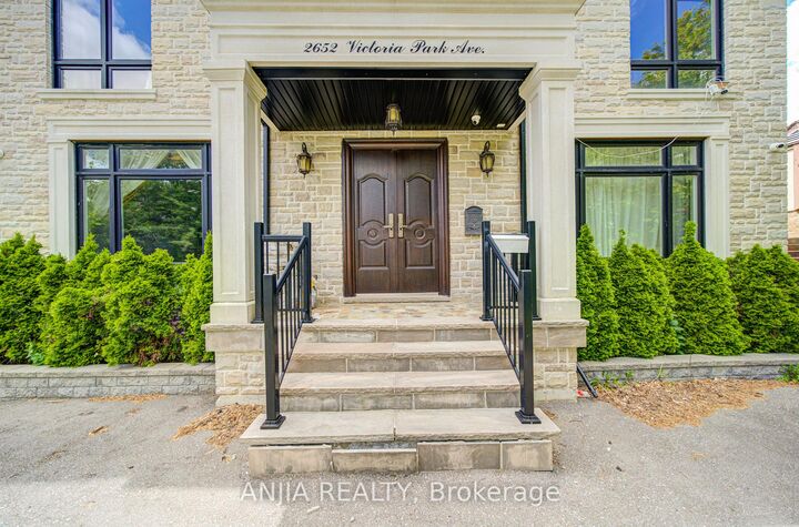 Property Photo:  2652 Victoria Park Avenue  ON M2J 4A6 