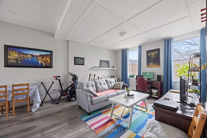 434 Dufferin Avenue — photo 1