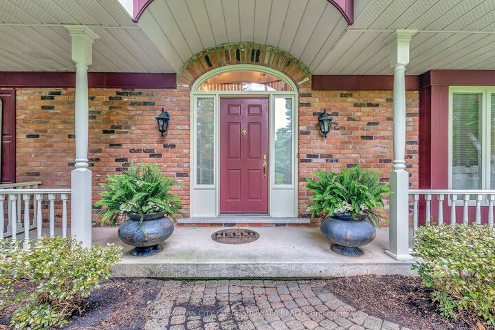 Property Photo: 22 Deerpath Court ON N1T 1H7